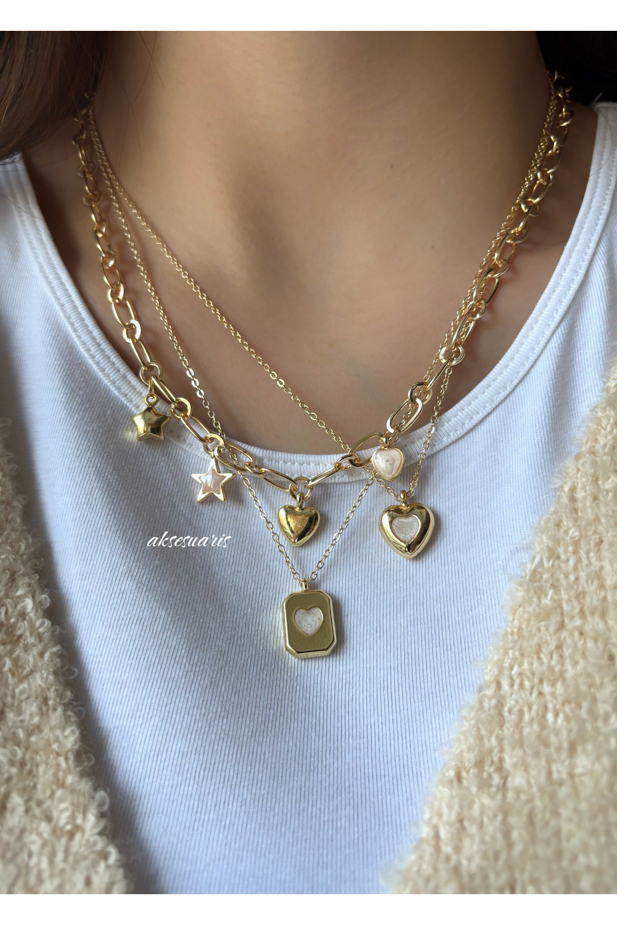 aksesuaris 3'lü Gold Kalpli Charm Kolye Set
