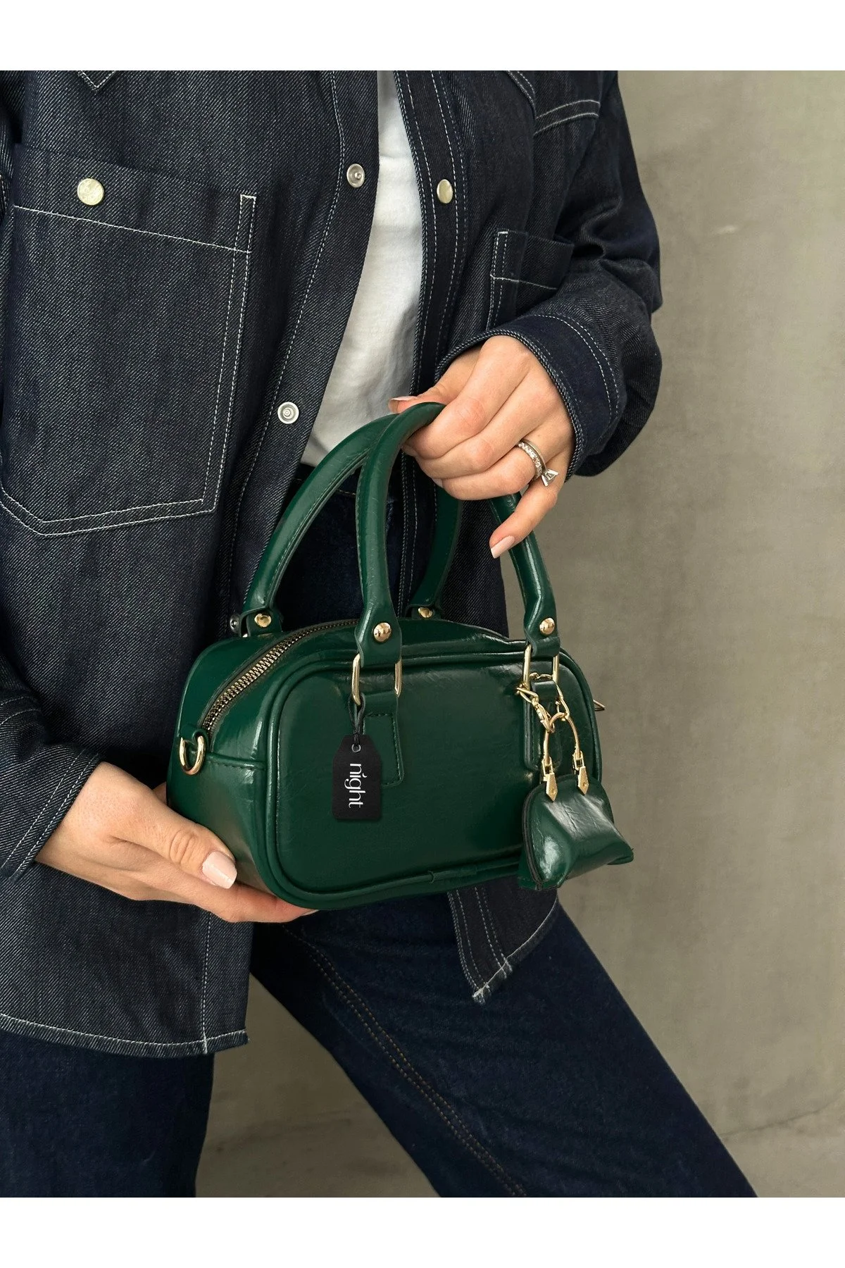 Bonnie Model Siyah Charm Hediyeli Kadın El Ve Omuz Çantası - Görsel 2