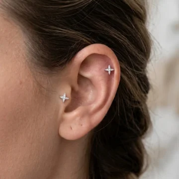 Çelik Helix Tragus Zirkon Taşlı Yıldız Figürlü 8 mm