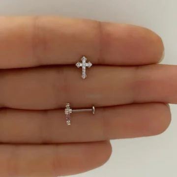 Cerrahi Çelik arkası düz önden takmal Conch Helix kıkırdak Lobe Uyumlu Piercing Küpe