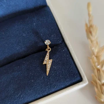 Cerrahi Çelik Gümüş Zirkon Sıra Taşlı Piercing , Tragus