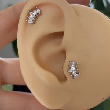 cerrahi çelik zirkon taşlı önden takmalı arkası düz tragus helix kıkırdak conch lobe piercing küpe