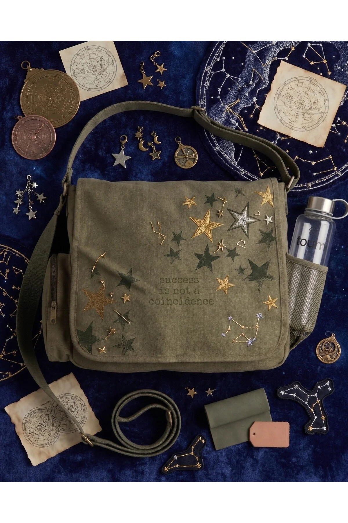 Dark Academia Theme Baskılı Unisex Postacı Çantası