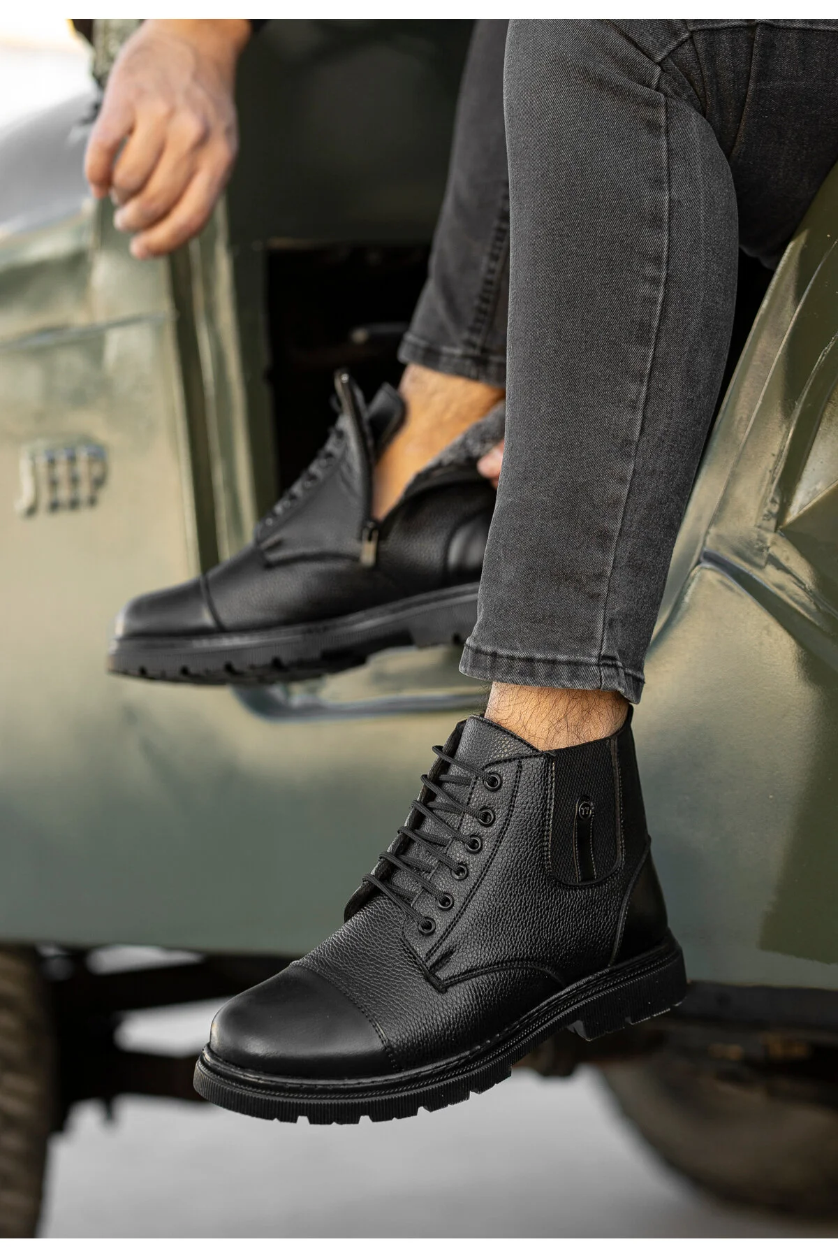 Darko Su Ve Soğuk Geçirmez Içi Kürklü Unisex 36-46 Büyük Numara Mevcut Bot - Görsel 3