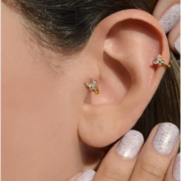 Gold Kelebek Tragus Piercing
