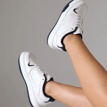 Kadın Beyaz Lacivert Detaylı Sneaker | Günlük Rahat ve Şık Spor Ayakkabı Modelleri