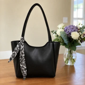 Kadın Fularlı Fermuarlı Ve Çıtçıt Kapamalı Shopper El Ve Omuz Çantası