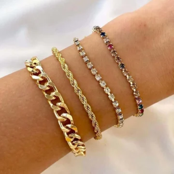 Kadın Gold Renk 4 lü Zincir-Taşlı Kombin Bileklik
