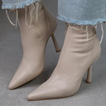 Kadın Siyah Streç Bot İnce Stiletto Topuk Yandan Fermuarlı Sivri Burun Topuklu Bot