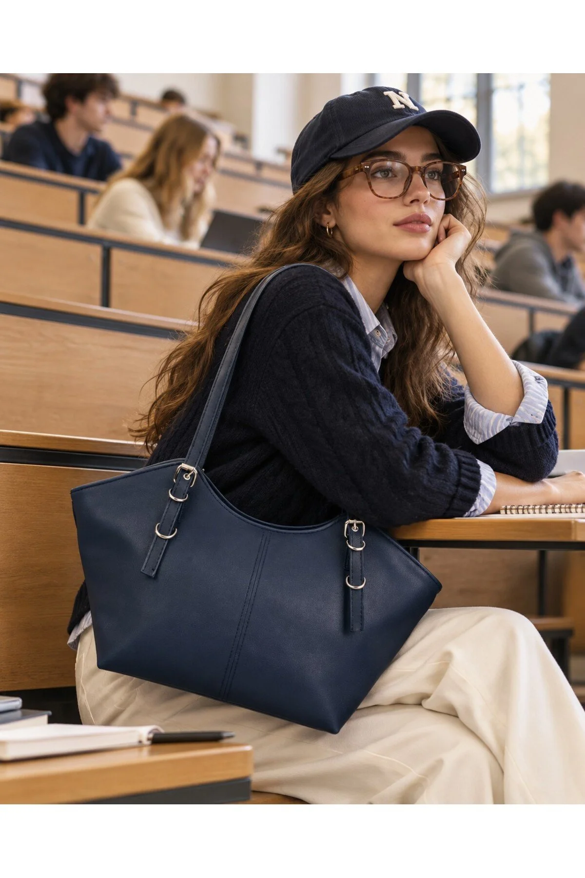 Lacivert SHK355 Geniş Hacimli,Toka Detaylı,Fermuarlı,Ayarlanabilir Askılı,Kol ve Omuz Çantası - Görsel 9