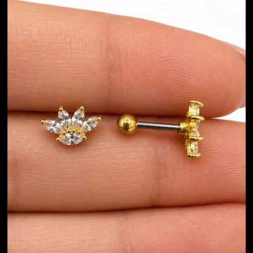 Lotus Çiçeği Tragus Piercing Çelik Gümüş Renk Estetik Zirkon Taşlı