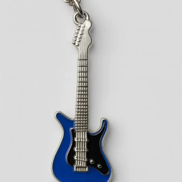Mavi Elektro Gitar Kolye – Rock Tarz Metal Enstrüman Tasarım Unisex Aksesuar