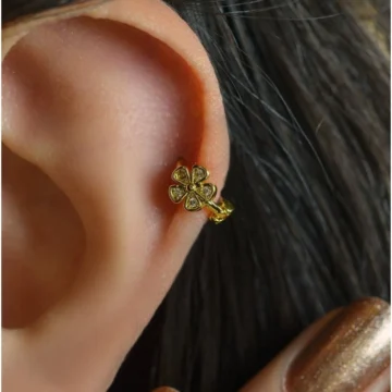 Mini Çiçek Tragus Piercing Helix Kıkırdak Gold