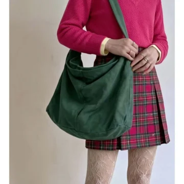 Old School Çapraz Postacı Çanta, Fermuarlı, Alt Tabanı Güçlendirilmiş, İç Cepli