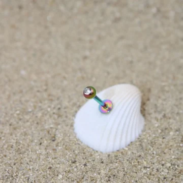 Piercing Cerrahi Çelik Piercing Zirkon Taşlı Kıkırdak Tragus Conch Gold Renk Tek Taşlı Klasik