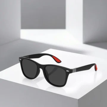 Polarize Erkek Güneş Gözlüğü Çerçeveli Unisex Yaylı Sap Siyah Renk PLG-2056C1