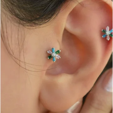 Renkli Çiçek Tragus Piercing Helix Kıkırdak Gold Çelik