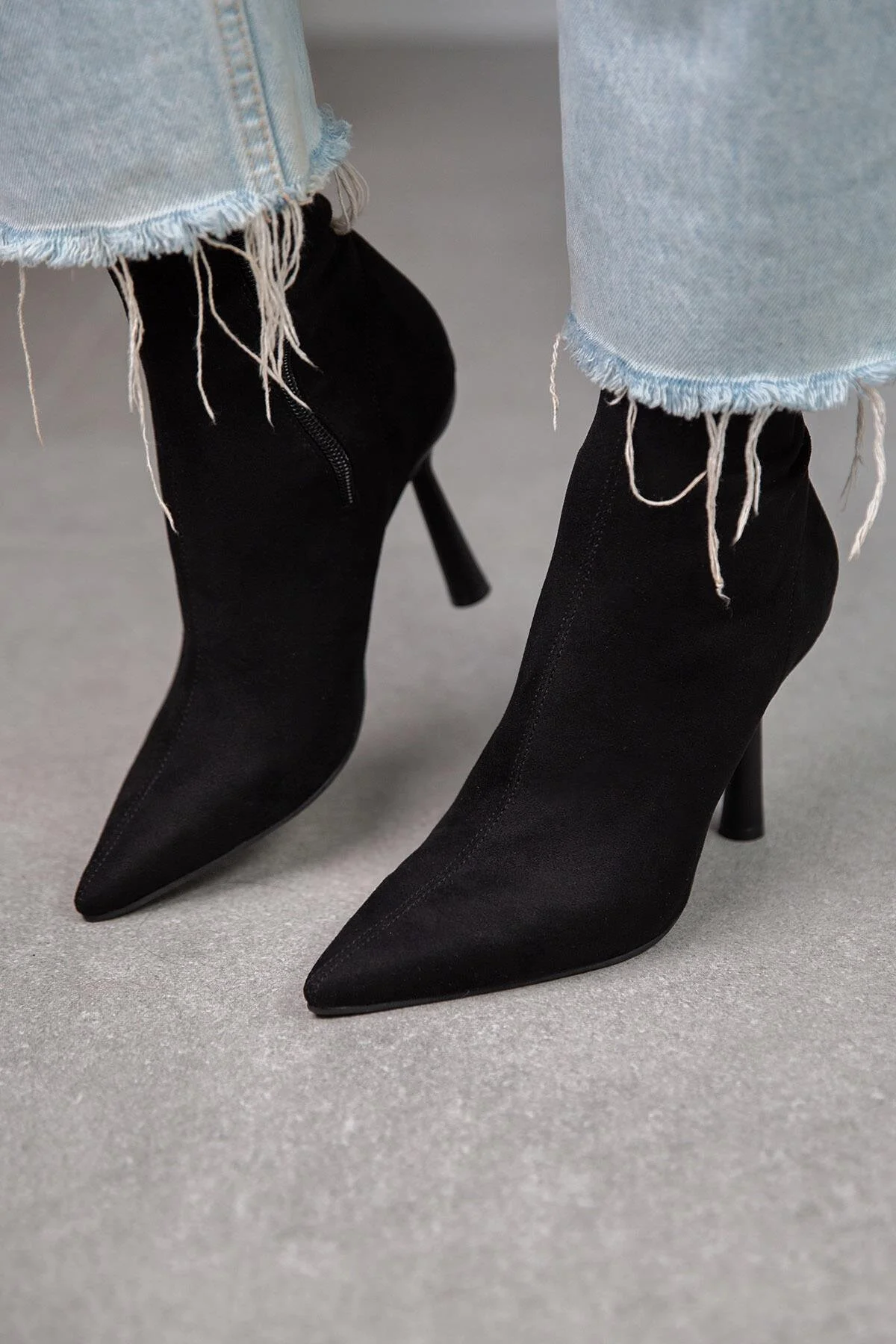 Siyah Süet Streç Bot Kadın İnce Stiletto Topuk Yandan Fermuarlı Rahat Günlük 9 Cm Topuklu Bot - Görsel 6