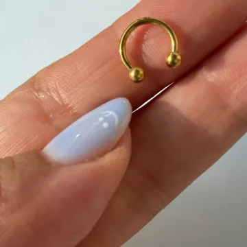 Smiley Yarım Halka Çelik Tragus, Helix, Rook, Kıkırdak, Nipple Piercing
