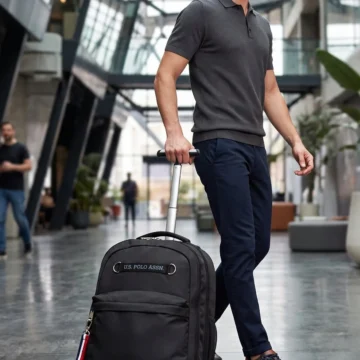 U.s Polo Assn. 24570 Çekçekli Ortopedik Okul Çantası Sırt Çantası SİYAH