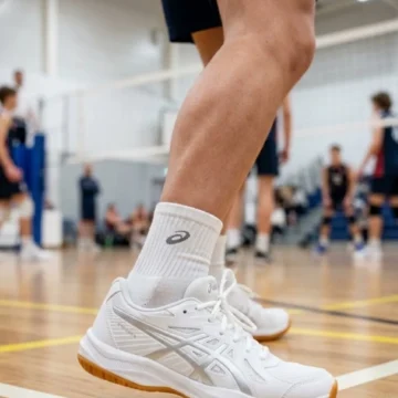 UPCOURT 6 GS Greige Voleybol Ayakkabısı 1074A045-101