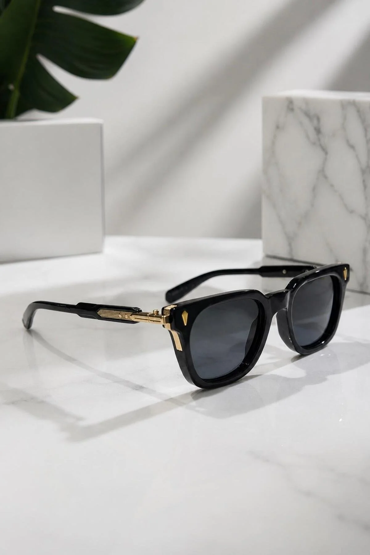 UV400 Premium Siyah Ünisex Güneş Gözlüğü | Gold Metal Detaylı - Görsel 4
