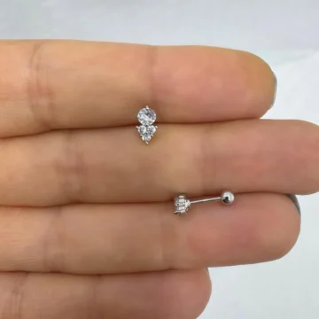Zirkon taşlı 1 adet tragus helix lobe conch flat lobe uyumlu piercing küpe